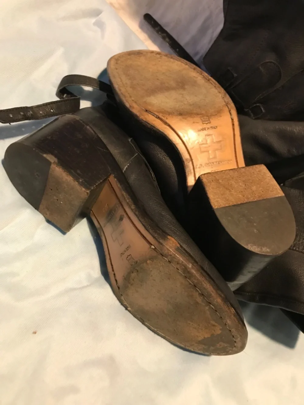 A.R. VANDEVORST boots black straps 37.5 gently worn